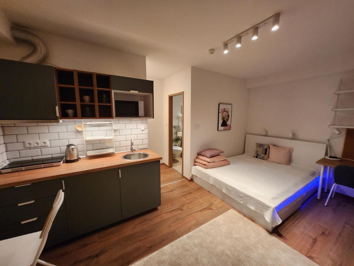 德布勒森Apartman 18公寓式酒店 外观 照片